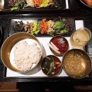 부드럽게 녹아내리는 맛 서울 육회비빔밥 맛집 5곳을 소개한다. 이미지