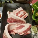 이랴꿀꿀 이미지