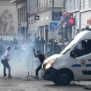 이민 정책의 그늘, 프랑스 덮치다... 50개 도시서 폭력 시위 이미지