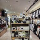 현대골프존 | 노캐디 골프를 위한 거리측정기 구매를 위한 골프샵 방문 골프존 마켓