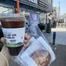 사월상점 | 밀양 카페 추천 삼월사월오월 소금빵 베이글 내돈내산 후기