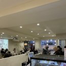 홍대입구역 볼거리가 많은 엘로엘&amp;로 커피 , 커피랑 디저트 다맛있었어요^^