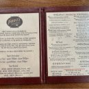 현대다방 | 용산 피롤츠 커피하우스 후기 옛 다방 감성과 현대 빈티지가 만난 공간에서 비엔나 커피 한 잔