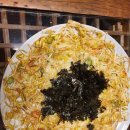 자연을 닮은 소박한 집 이미지