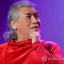 나훈아, 마지막 콘서트 예고하며 은퇴시사…"마이크 내려 놓는다"(종합) 이미지