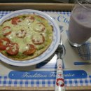 토마토 피자 이미지