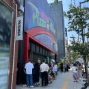 엑스플래닛 | 팝업 스토어 파파존스 X 토이스토리5 피자플래닛 오픈런 후기 (예약 방법 및 웨이팅 대기 시간) + 토이...