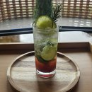 유하로R | 프놈펜 가볼만한곳 디저트카페 유하커피 루프탑 감성 후기