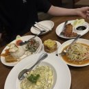 방콕 람부뜨리로드 맛집✨ Villa Cha-Cha 솔직후기! 까르보나라, 솜땀, 카파오무쌉까지 클리어!