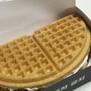 구삼돈 | 카페인중독 두바이와플 오픈런 성공 후기 ! 2개 먹어보고 남기는 솔직 리뷰 🧇🍫