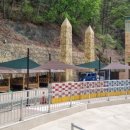 상남생활체육공원 운동장 | 중학교 운동장에 설치한 대형파라솔 2조 시공 후기 (베이지 메쉬천)