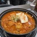 야채아저씨 | [전주신시가지맛집 추천] 쫄깃한 고기가 가득한 김영찬아저씨 김치찌개 후기