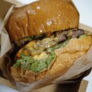 스테이플버거 이미지