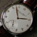 단순함의 매력 : Lange 1815와 IWC의 Mark 이미지