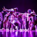 음악에 맞춰 라인댄스 이미지