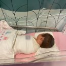 아기 앞<b>머리</b> 자르기 테이프로 <b>바가지</b><b>머리</b> 완성