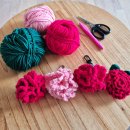 손뜨개 키링 만들기 | 어버이날 손뜨개 카네이션 키링 만들기: 초보자도 도전할 수 있는 따뜻한 선물