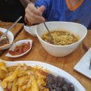 쌍둥이분식 - 유성구 원신흥남로12번길 41-2 | 코엑스 쌍둥이 분식 후기! 외국인도 반한 떡볶이 김밥 한식 분식 완전 정복!