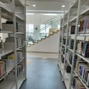 서연이음터도서관 이미지