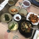 우렁이쌈밥집 이미지