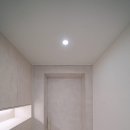 버림의 미학+ 미니멀 라이프 | 녹양 힐스테이트 42평형 구축의 변신, 하이엔드 화이트로 빚어낸 미니멀 하우스