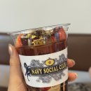 듀라호텔 | 수완지구 디저트 카페 네이비소셜클럽 내돈내산 두바이초코딸기 후기