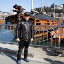 거북선 앞 이미지