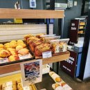 동네에서 | 카프리쵸사 현풍 본점 빵집 내돈내산 후기 동네에서 무난하게 들리는 베이커리