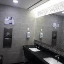 공용화장실 이미지