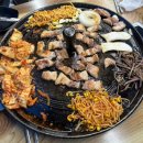 수락솥뚜껑김치삼겹살