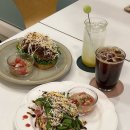 카페릴리(CAFE LILY) 이미지