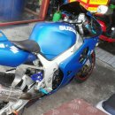 2000년식gsxr750 320만원 이미지