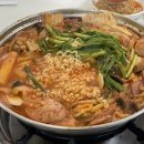 훼미리부대찌개&곱창 이미지