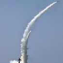김정은, 다목적 구축함 '강건'호 무기체계 참관...2개월내 취역 지시 이미지
