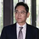 식사나 회의 도중 휴대전화 사용을 지양하자는 &#39;폰티켓&#39;...삼성전자에서 강조하는 휴대전화 사용법