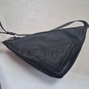 007 PC | 프라다 트라이앵글백 라지 2vy007