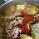 등뼈 감자탕 이미지