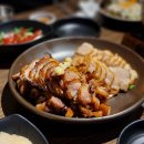 아씨네족발 이미지