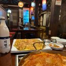 한옥집 | 감성 한옥에서 김치찜, 대왕낙지파전에 막걸리 즐긴 ‘광화문한옥집’ 후기