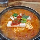 옛날김치돼지찌개 이미지