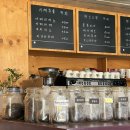 아프리카커피초콜릿수송점 | 상계동 카페, 커피소리_ 카카오빈이 충격적인 동네 카페… 진정성의 속성을 갖춘 카페