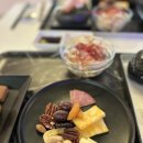 교대역 분위기 좋은 맛집, 봉쥬르 봉봉: 웰컴 플레이트와 맥주 추천 후기