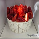 [랩오브파리바게뜨 판교 딸기케이크 후기] 생딸기드림케이크 추천🍓