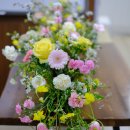 long and low centerpiece 이미지