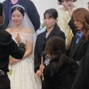 인제액자·거울 | [아이폰스냅] 고급스러운 무광무드의 '메아로사' 어두운홀 본식 추천 후기 (feat. 한세희작가님)
