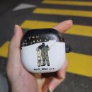 친구 선물 추천] 스마트폰, 에어팟, 버즈 일러스트 제작케이스 &#39;커먼케이스(common case)&#39; 3번 제작 후기