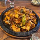 덕산성당 앞 이미지