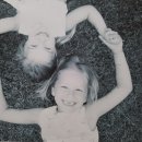 콩테연필초상화 이미지