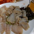 꺼먹돼지집 이미지