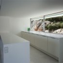 On the cliff 이미지